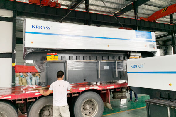 立式金属刨槽机 HRK-1500X4000 发货到广东佛山
