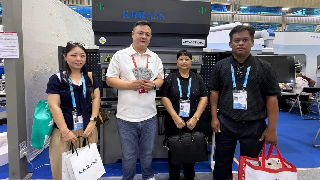 首日告捷!KRRASS 克劳斯闪耀第 140 届广交会,海外订单捷报频传!